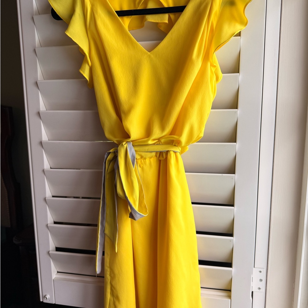 Jessica Simpson Yellow Midi Dress with Ruffle Sleeves